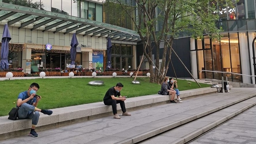 guangzhou pavement people
