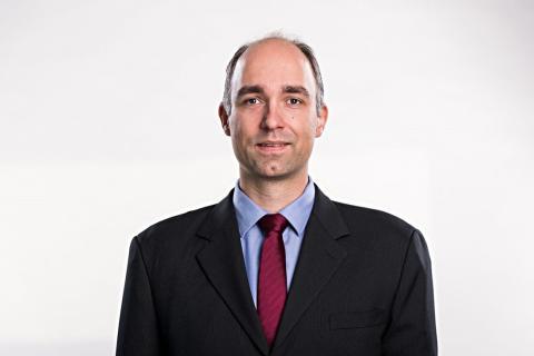 Artificial intelligence must not be a black box
