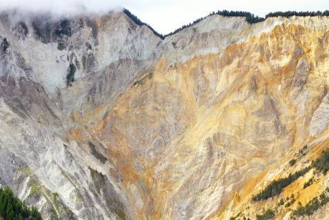 AI to warn of mudslides 