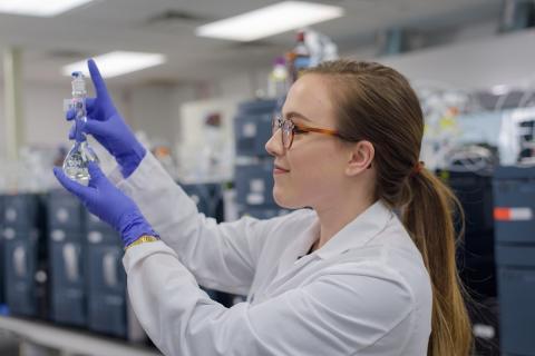 Around the world, Tigermed works in the field of clinical research for 2,100 customers. 